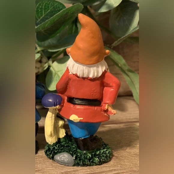 🍄 CERAMIC MUSHROOM GNOME 🍄 - Picture 3 of 7